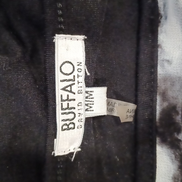 Buffalo by David Bitton Sheer Front "Teresa" Long Sleeve Pull On Top- Sz. Med - Picture 9 of 12